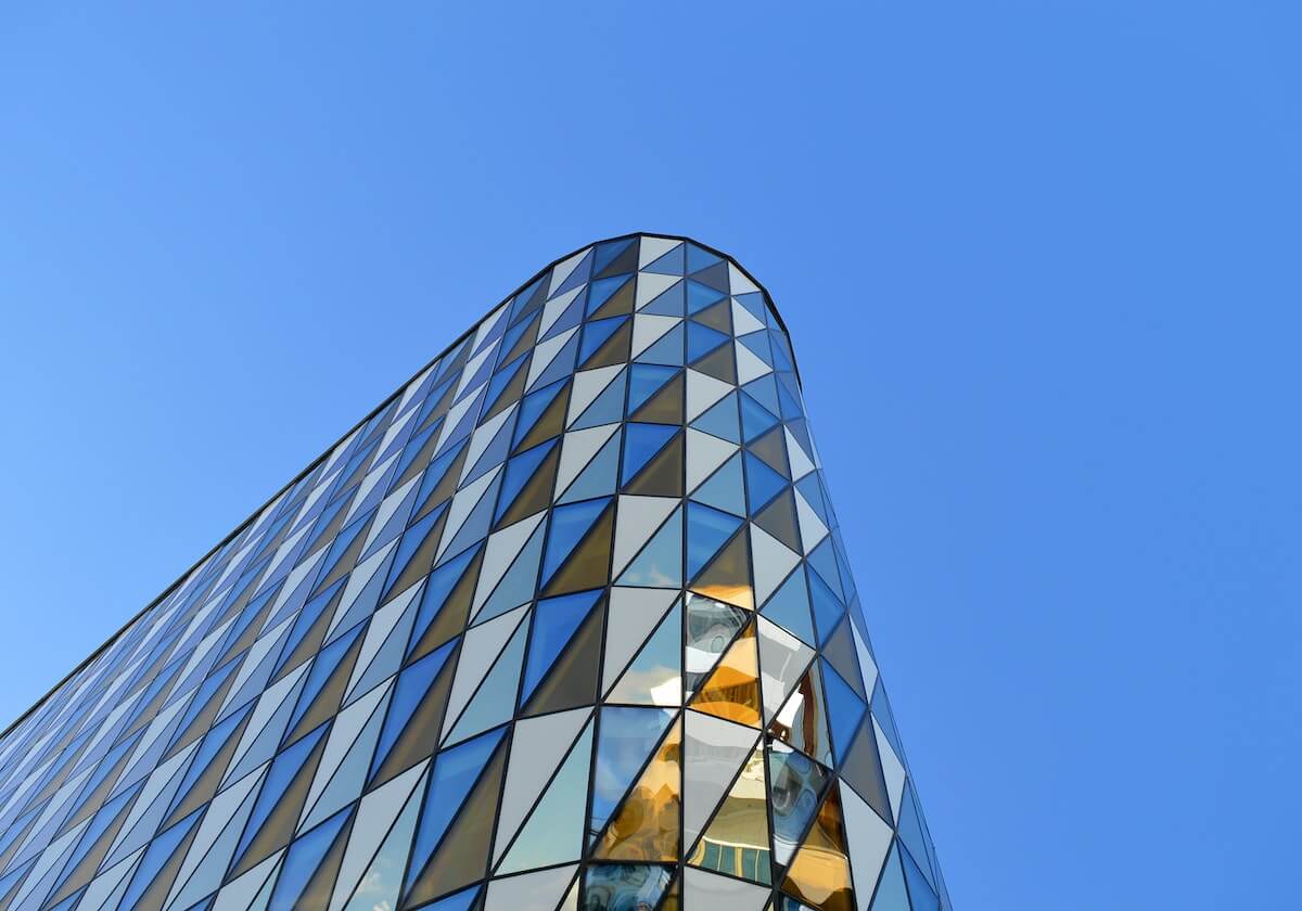 jiuyou游戏中心：开启指尖的极致冒险之门